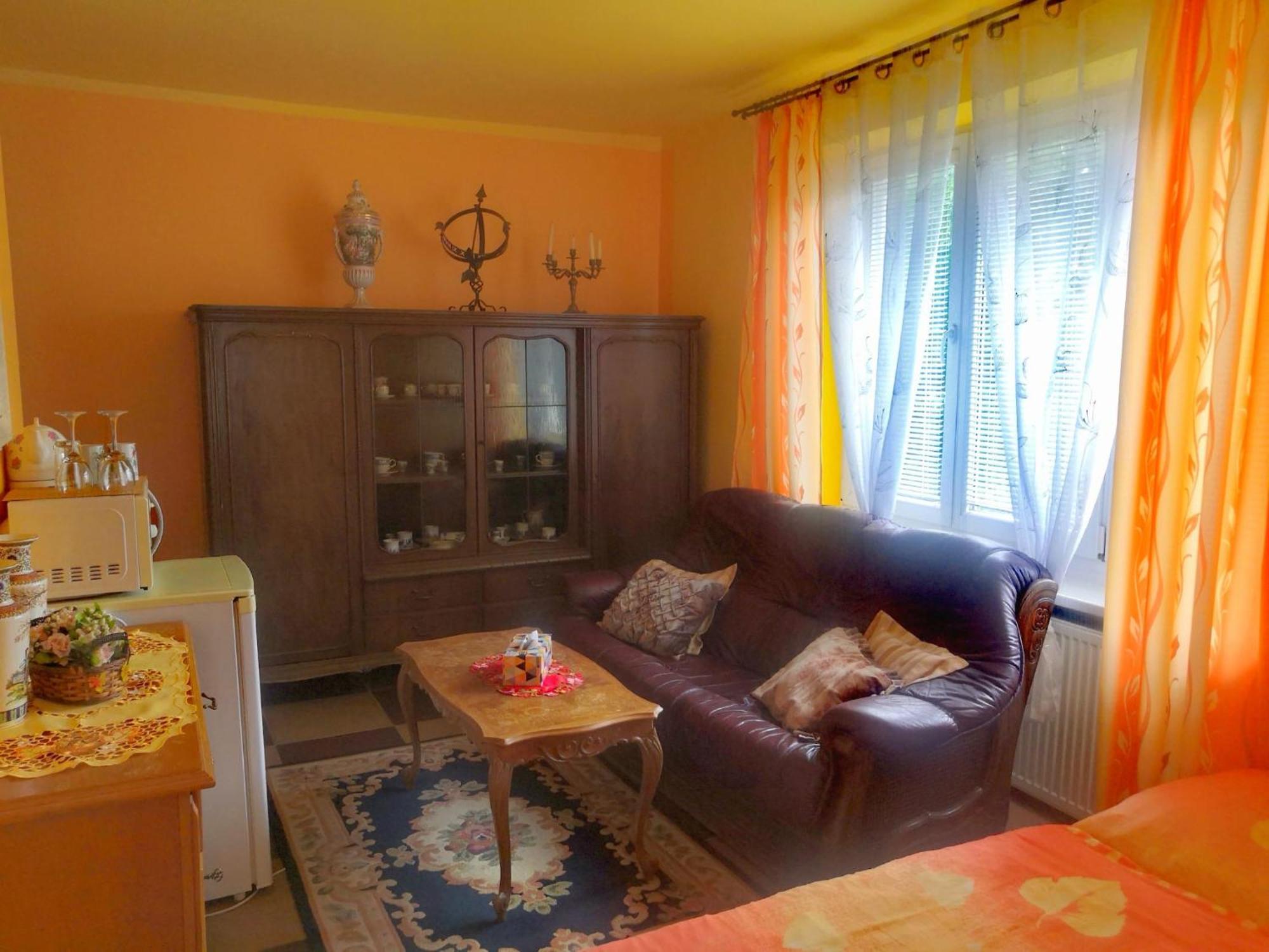 Villa Anastazis - Penzion Eden Карловы Вары Экстерьер фото